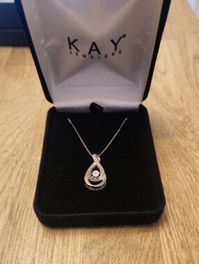 Kay Jewelers Silver Teardrop Pendant Necklace with White Crystal